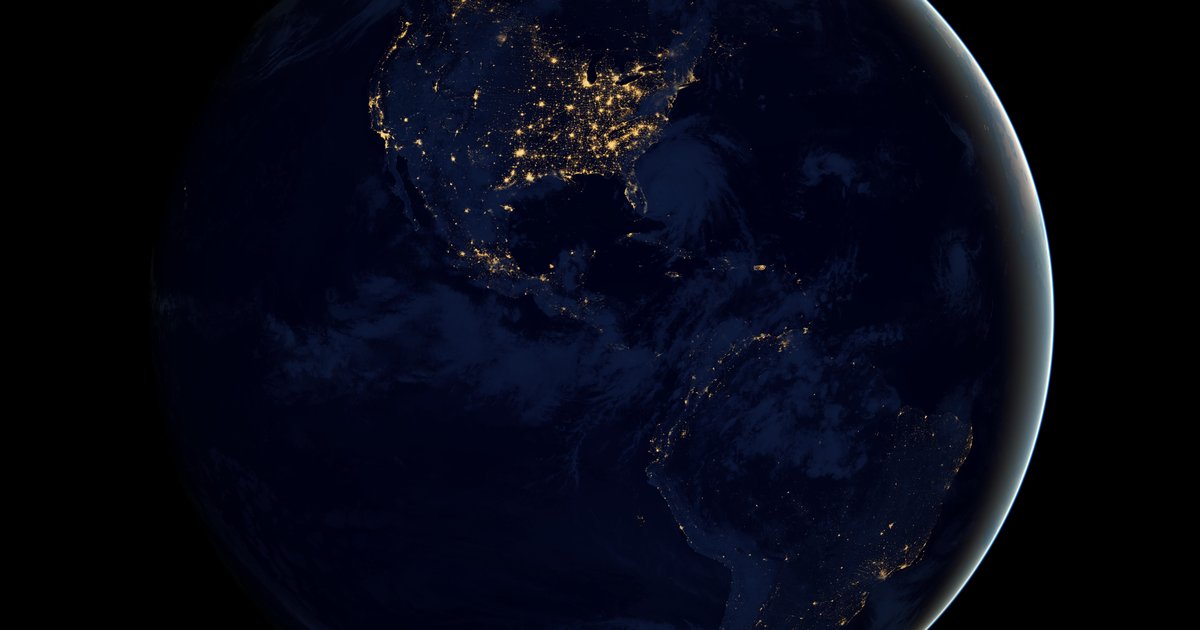 NASA Black Marble night-lights view of North America from space, showing the United States whose 50 states are ranked here by average annual temperature from NOAA records